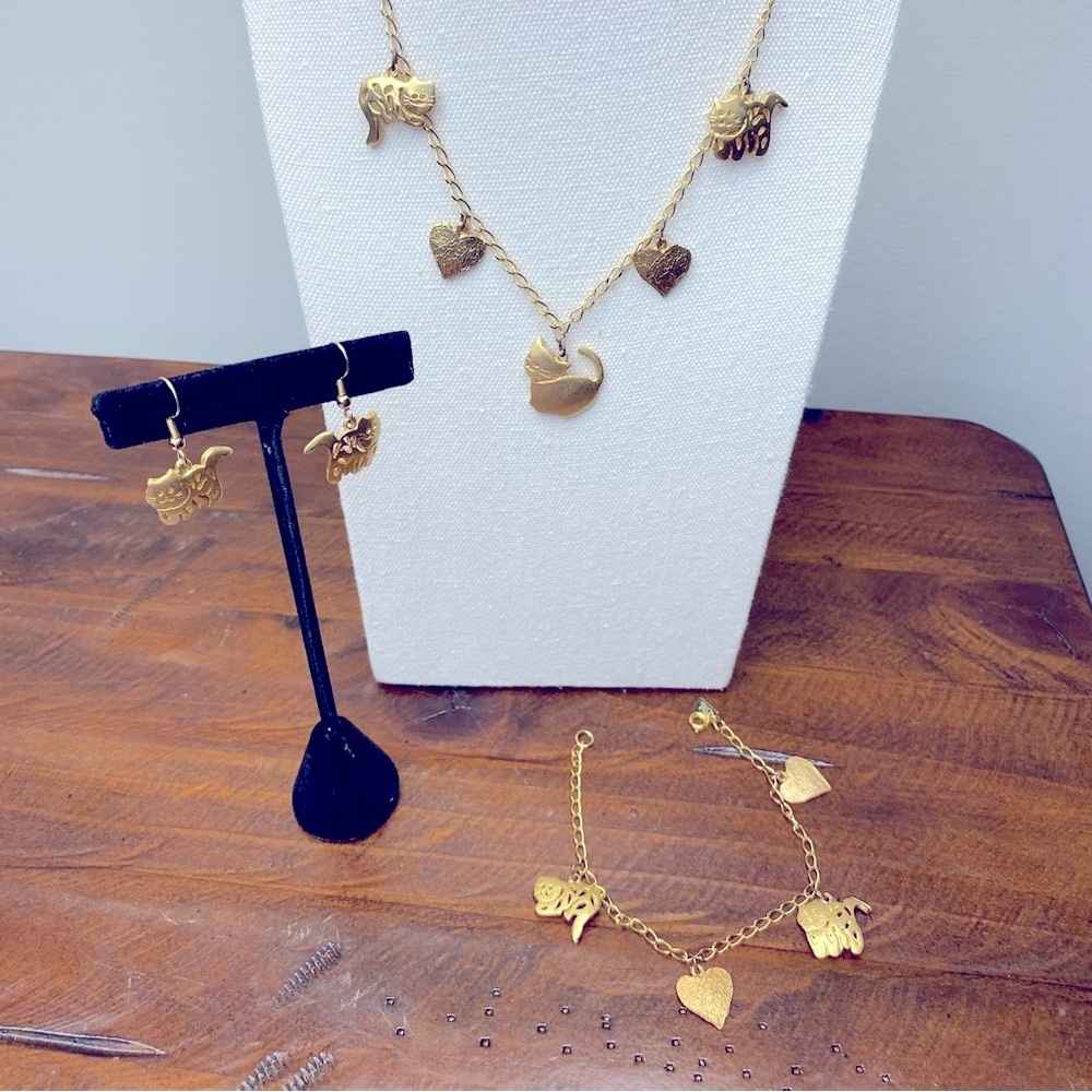 Complete Cat Lover’s Charm Necklace Bracelet Earring Set